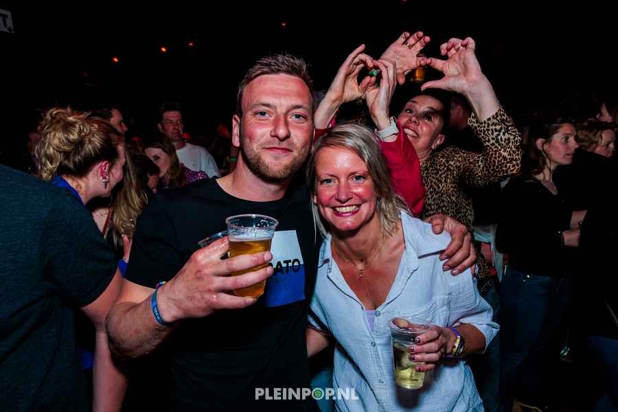 Publiek Bewerkt    (53)